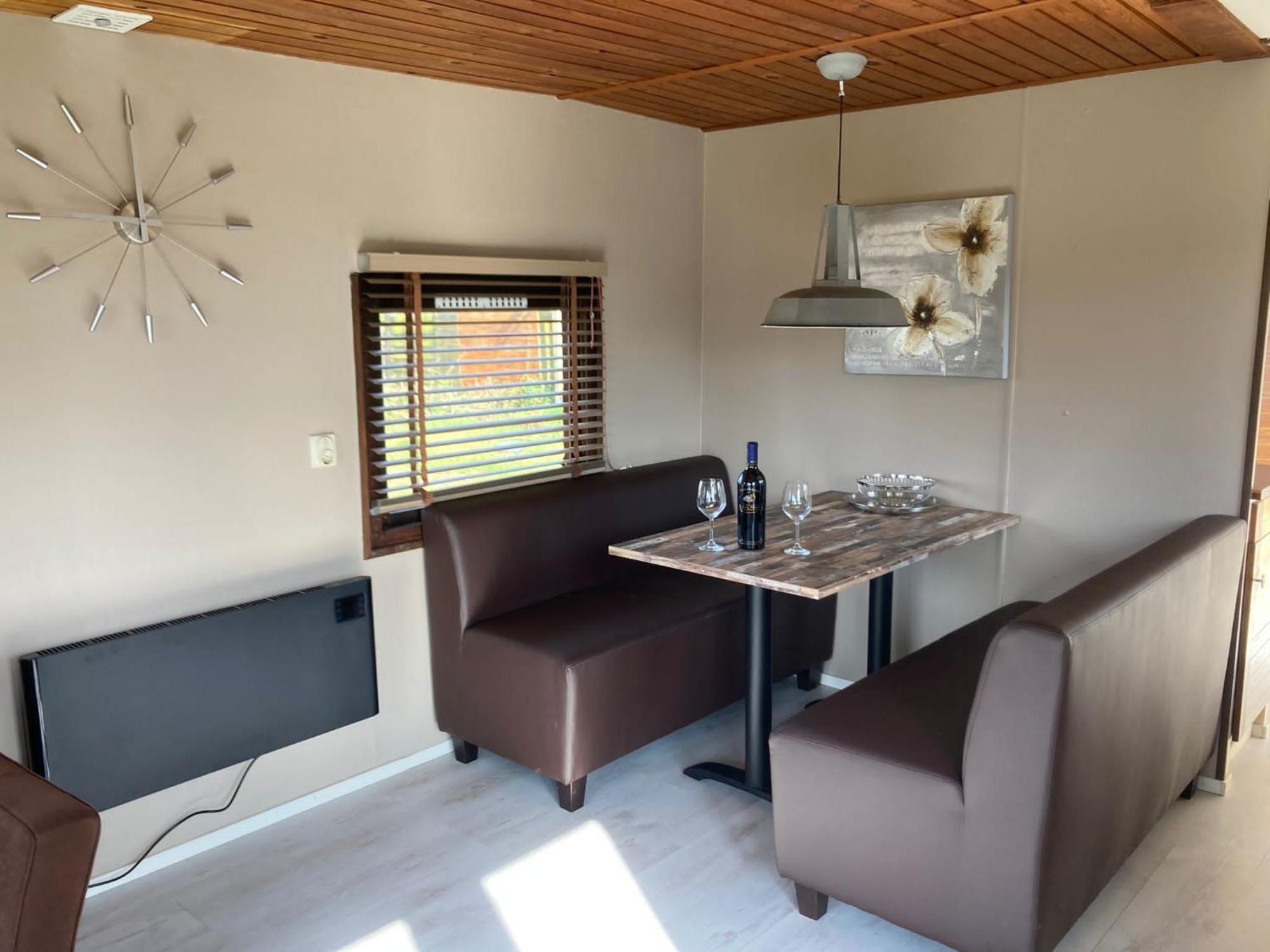 Tiny House Cc4 - It Soal Workum Villa Ngoại thất bức ảnh